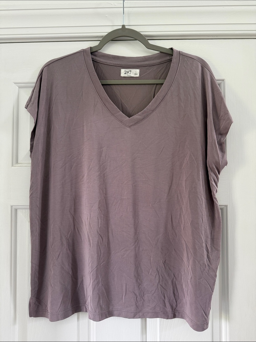 Maurices 24/7 Women's V-Neck Tee in Mauve